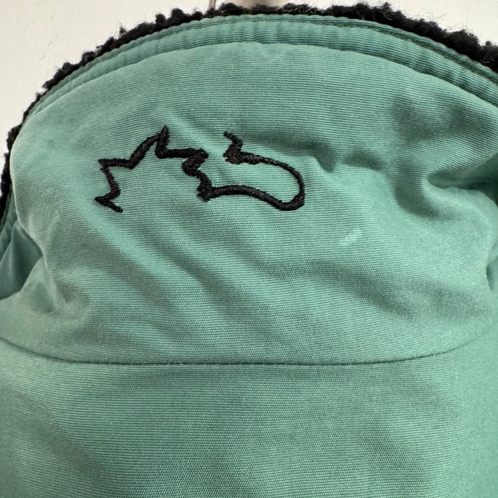 Reversible Vest - Picture 3 of 4